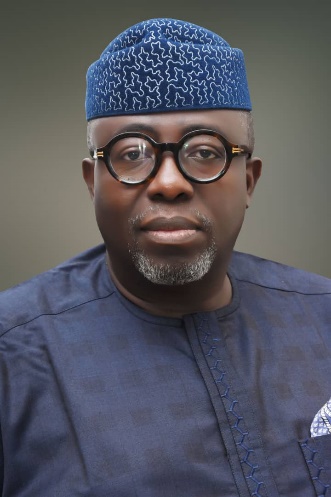 Mr. Olaolu Olabimtan